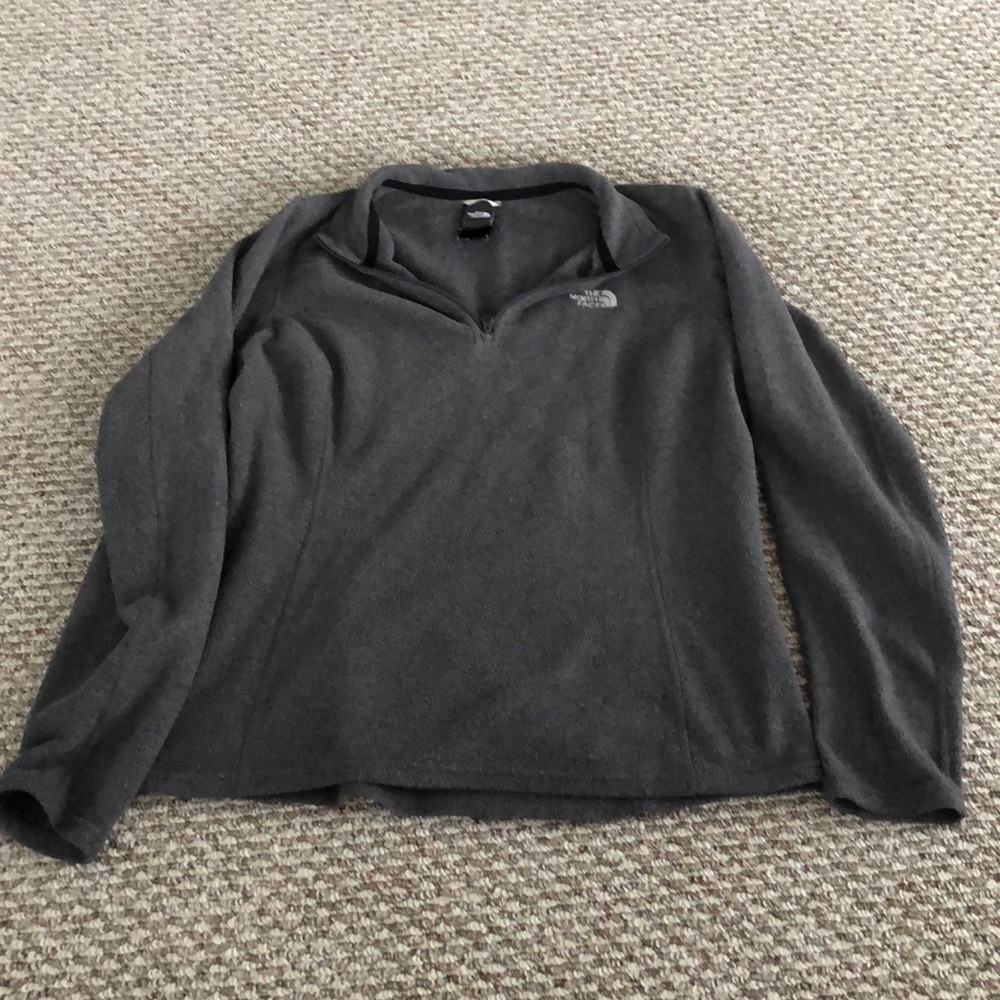 Women’s grey North Face pullover